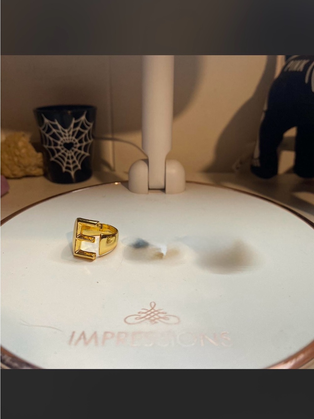 Gold ring - Picture 6 of 7
